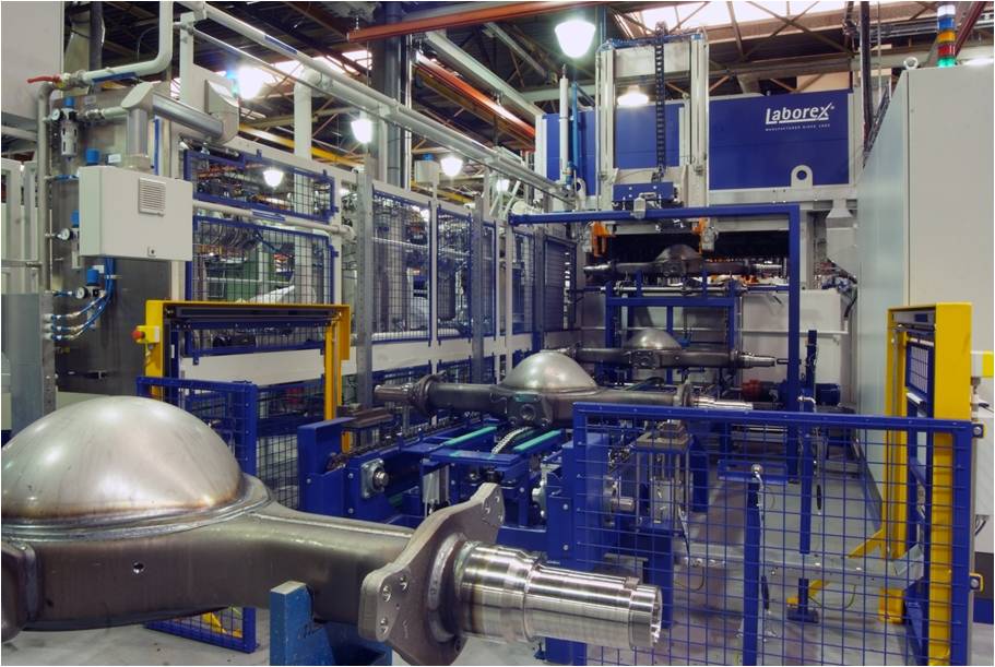AAN conçoit des machines de lavage de pièces automobiles telles que axes, jantes, poulies dentées.