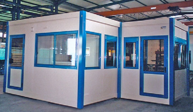 Une cabine d'atelier peut être conçue sur la base d'une construction modulaire