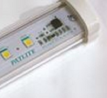  CWA : Eclairage LED polyvalent, pour équipements industriels de tous types 