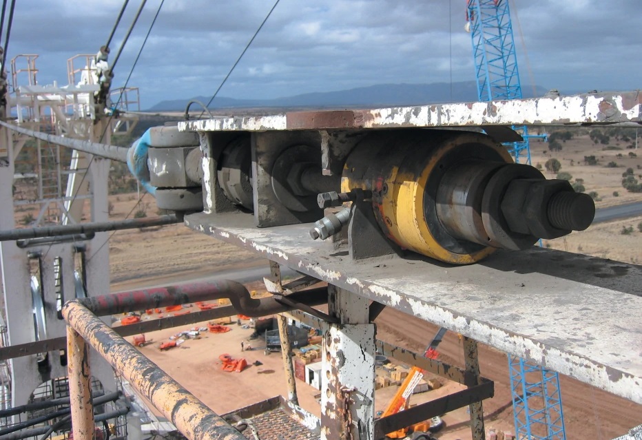 Exemple d'utilisation du vérin à piston creux RCH