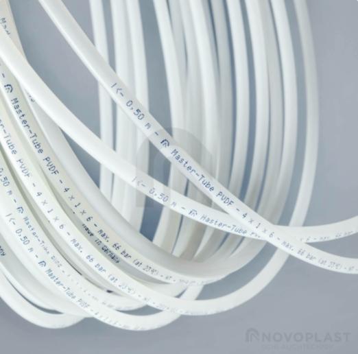Tuyau PVDF résistant aux produits chimiques et hautes températures - MASTERFLEX