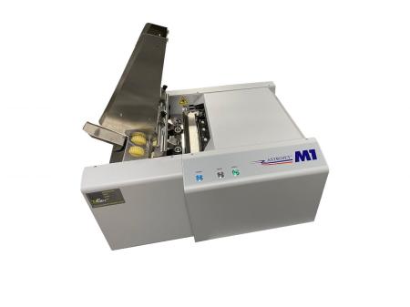 Devis Imprimante couleur desktop polyvalente à margeur intégré Astro M1