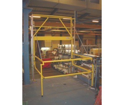 Barrière écluse à cadre coulissant et repliable