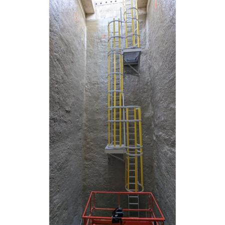 Vente Echelle PVC fixe murale anticorrosion (ABA ECHELLES)