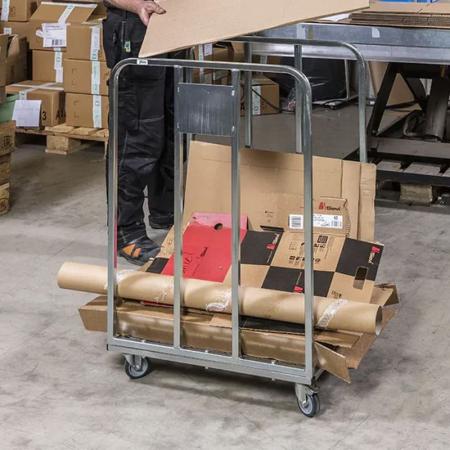 Prix Chariot haut pour transport et rangement de cartons - 150 kg