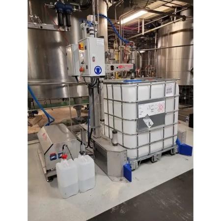 Station de lavage automatique d'IBC – SL 1024
