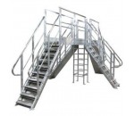 Passerelle aluminium sur convoyeurs avec plateforme 4 accès Réf. PF4 SP-A - ABA ECHELLES