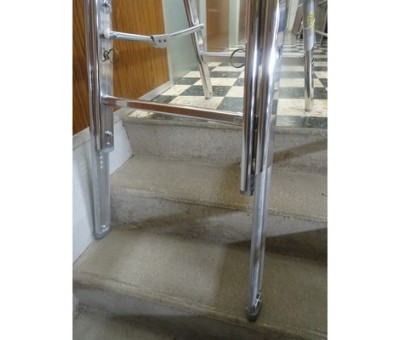 Vente Escabeau escalier pliant à garde corps repliable Réf. 19104PDN (ABA ECHELLES)