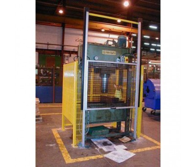 Carter de protection sur mesure pour presse