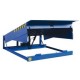 Niveleur hydraulique à lèvre basculante