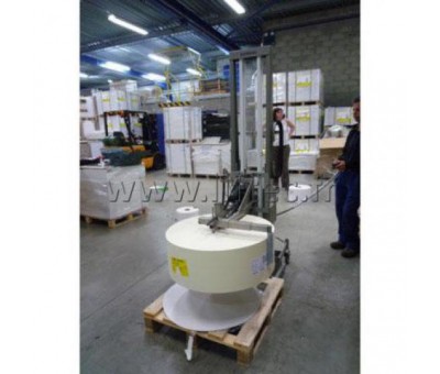 Chariot manipulateur de bobine