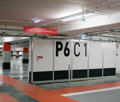 Porte coulissante DAS résistante au feu EI120