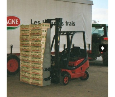Pince de préhension pour pile de cagettes pleines