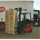 Pince de préhension pour pile de cagettes pleines