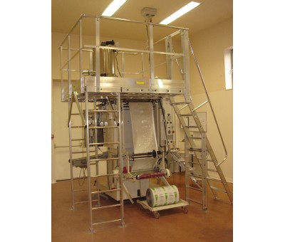 Plateforme 1 accès pour intervention sur machine Réf. 08/1102