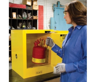Armoire d'établi à poser pour produits inflammables