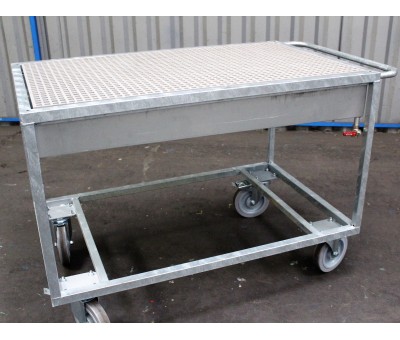 Chariot à plateau caillebotis pour pièces de fonderie céramique