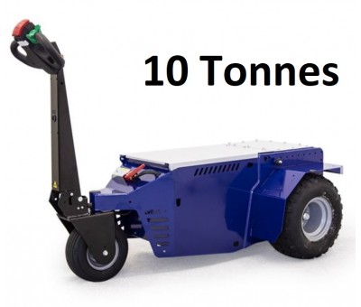 Tracteur électrique industriel accompagnant JOBBY M10