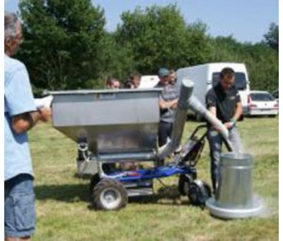 Vente Chariot électrique à cuve distributrice d'aliments HELPFUL S4X (TRACTODIFF)