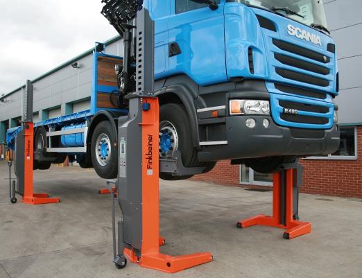 Colonnes de levage mobiles pour véhicule industriel - FINKBEINER FRANCE