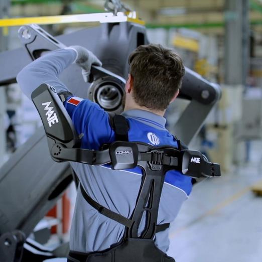 Exosquelette passif de travail COMAU Mate XT - industrie logistique chantier - ERGOFRANCE