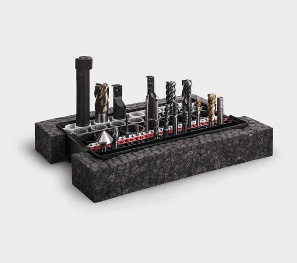 Devis Caisse plastique pour transport d'outils de précision avec plateaux en mousse LogisticSystem