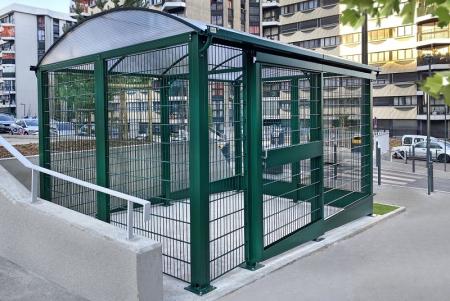 Abri à vélos sécurisé - Série AT