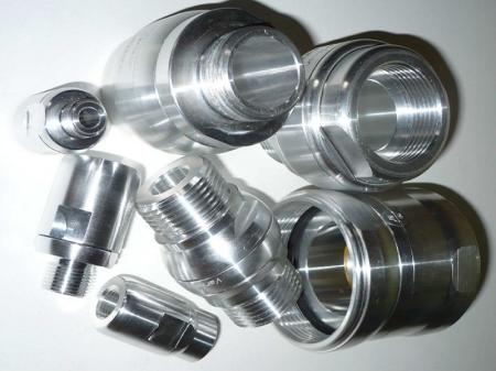 Joint tournant polyvalent eau air vide hydrocarbure