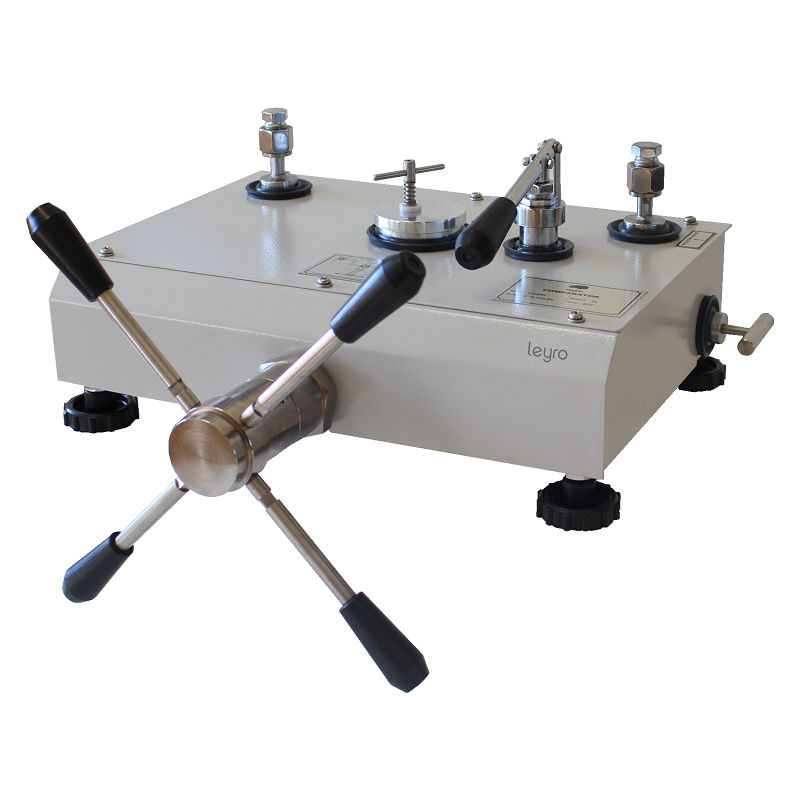 Générateur de pression hydraulique à cabestan LPC 8000
