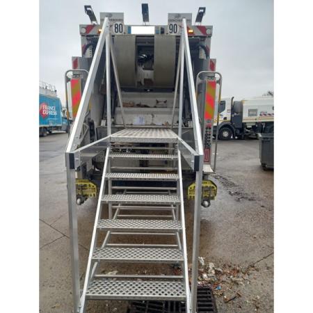 Achat Plateforme de maintenance pour BOM / camion benne à ordures Réf. PF1 SP-V