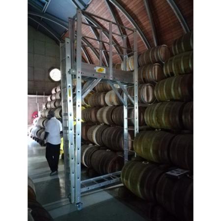 Plateforme mobile étroite pour accès stockage tonneaux Réf. PF1 SP-K